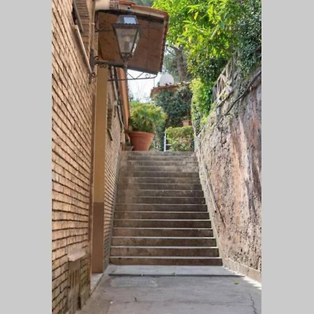 Elegante Open Space Con Vasca Idromassaggio A Trastevere Buitenkant foto